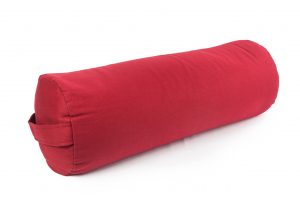 Tamsiai raudona grikių lukštų jogos pagalvė "Cilindras"_Bordeaux yoga pillow
